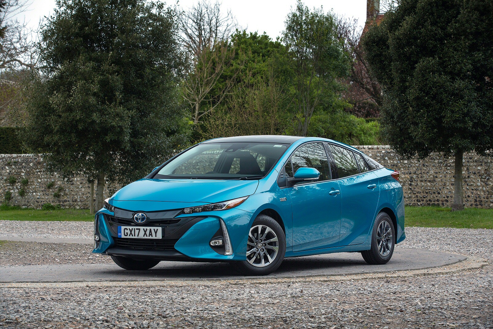 Used Toyota Prius Plug-In Hybrid [XW50] (2017 - 2022) + Guide - Image 1